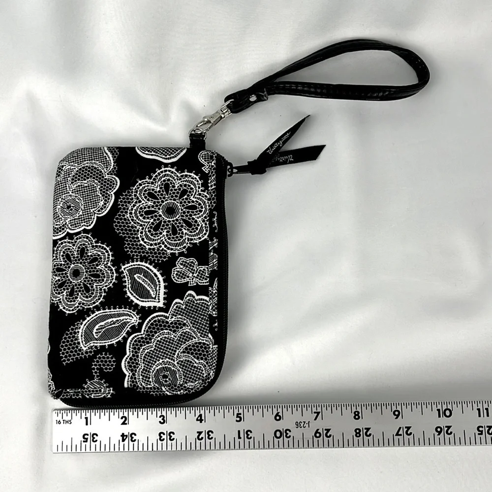 Thirty One Floral Paisley Wristlet Wallet ID Holder Organizer Black White